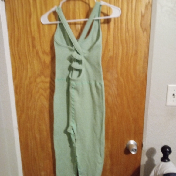Free People Movement " Free Throw" Onesie Sage Brush Women's size XL- NWT $89 - Picture 3 of 8